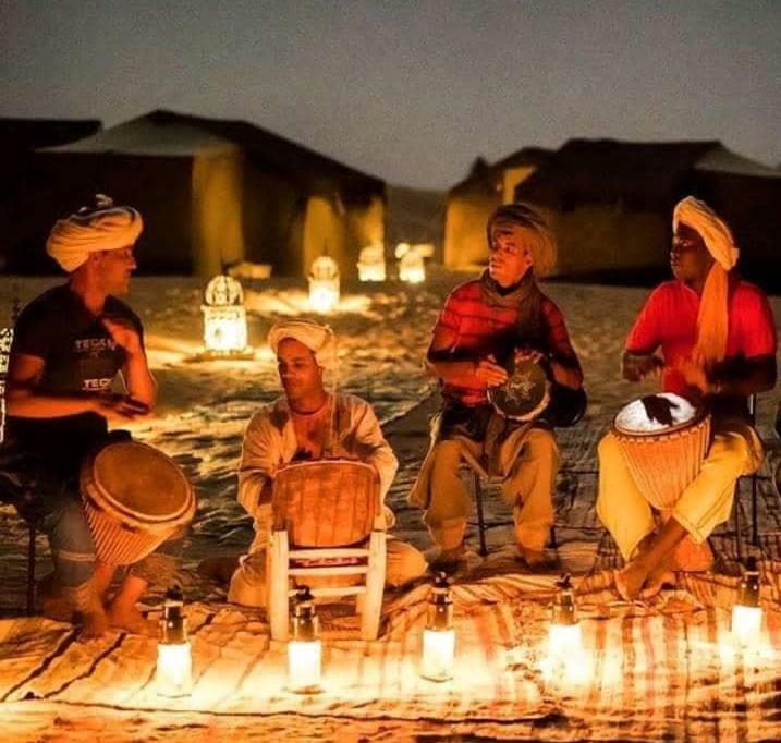 マハミド Erg Chegaga Nomad Tour Bed & Breakfast エクステリア 写真