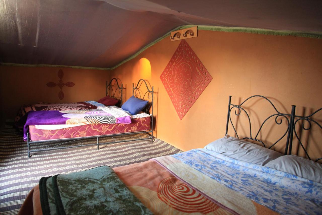マハミド Erg Chegaga Nomad Tour Bed & Breakfast エクステリア 写真