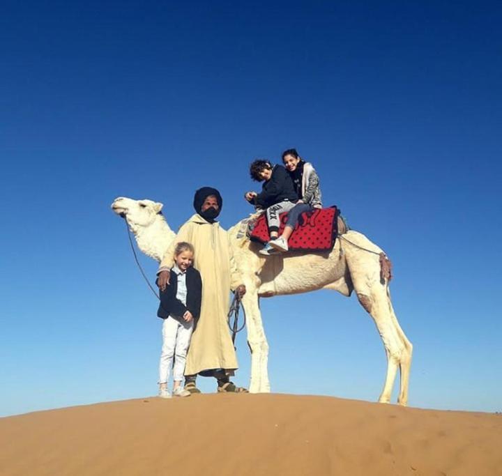 マハミド Erg Chegaga Nomad Tour Bed & Breakfast エクステリア 写真